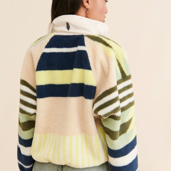 Hit The Slopes Printed Fleece Jacket - Picture 2 of 3